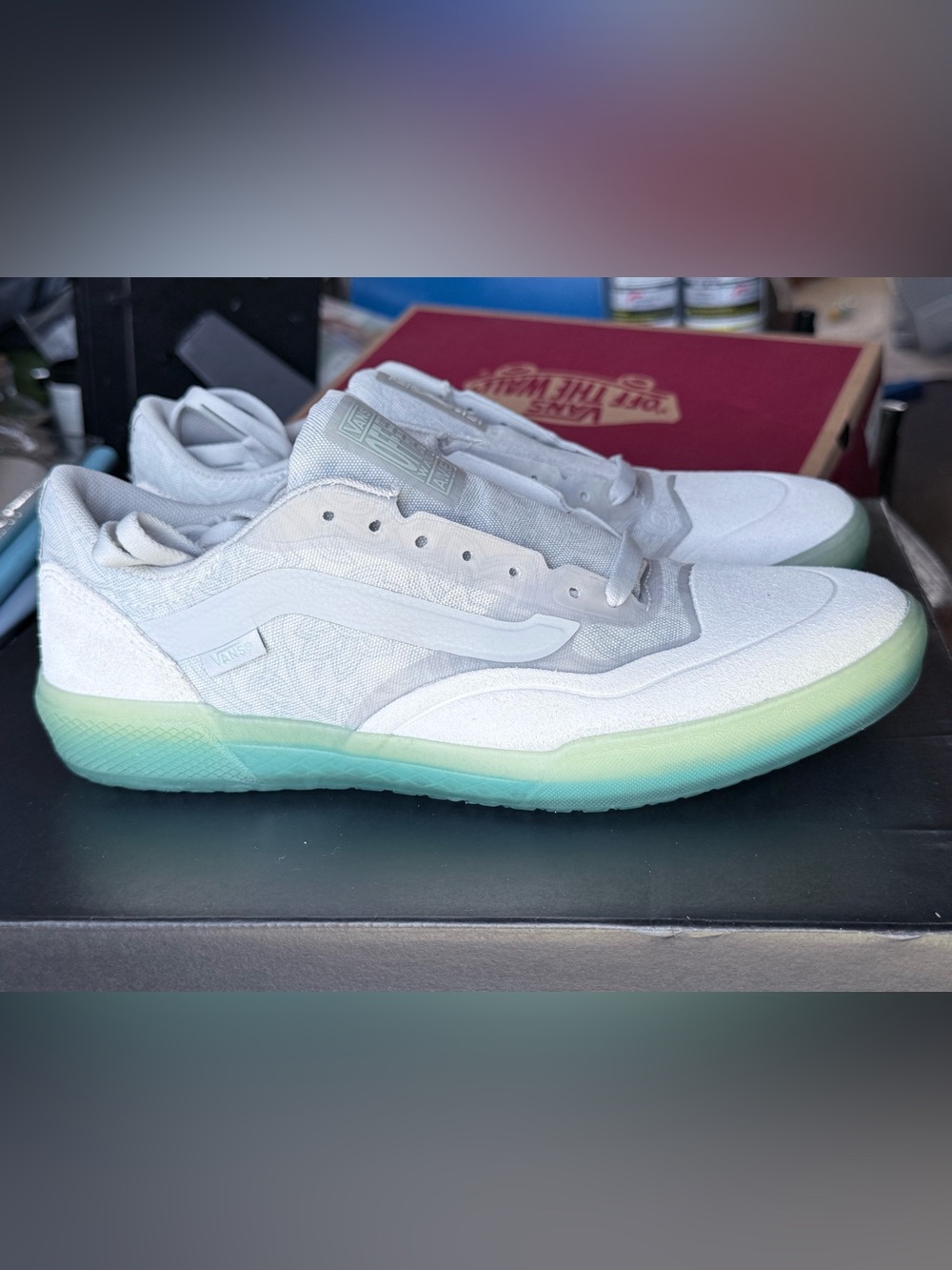Vans AVE Pro Beatrice Domond Bone Jade Skate